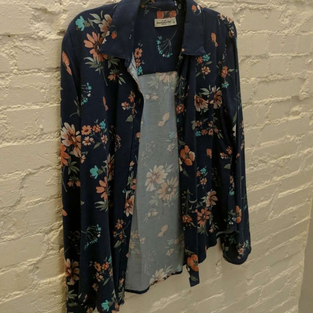 Abercrombie & Fitch button up blouse.
